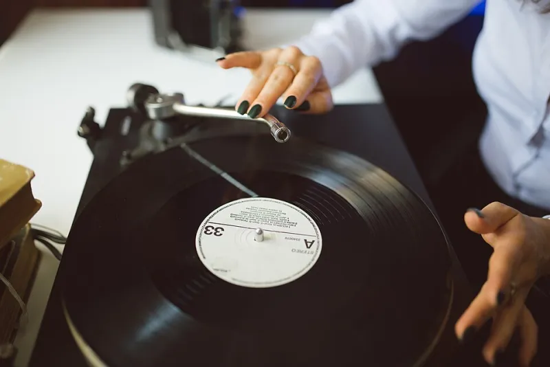 Gloriously Broken: Why Britain's New Post-Punk Wave Is Falling in Love With Vinyl's Flaws